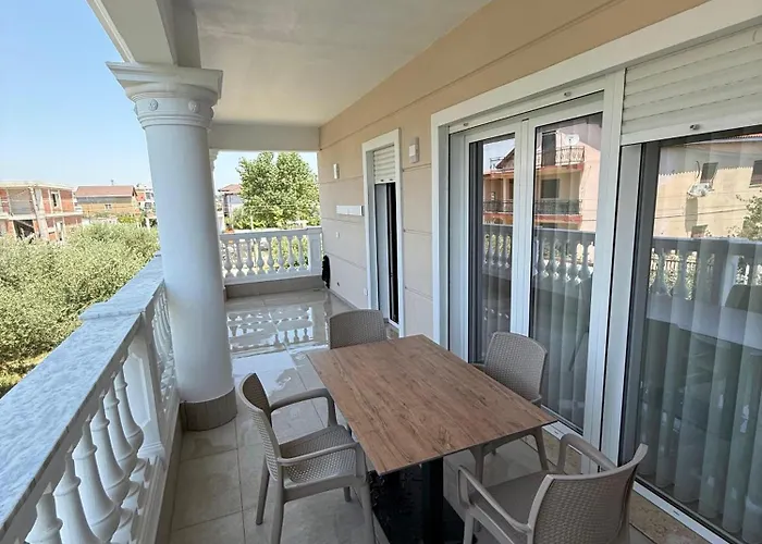 Portside Luxurious Appartement Durrës