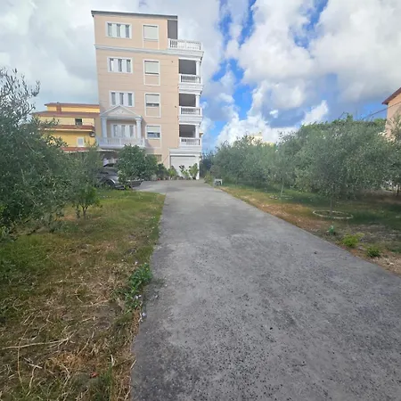 Apartment Portside Luxurious