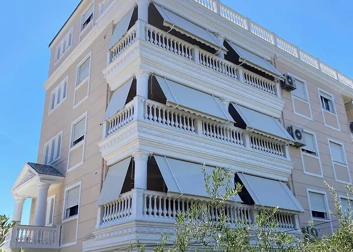 Portside Luxurious Durrës